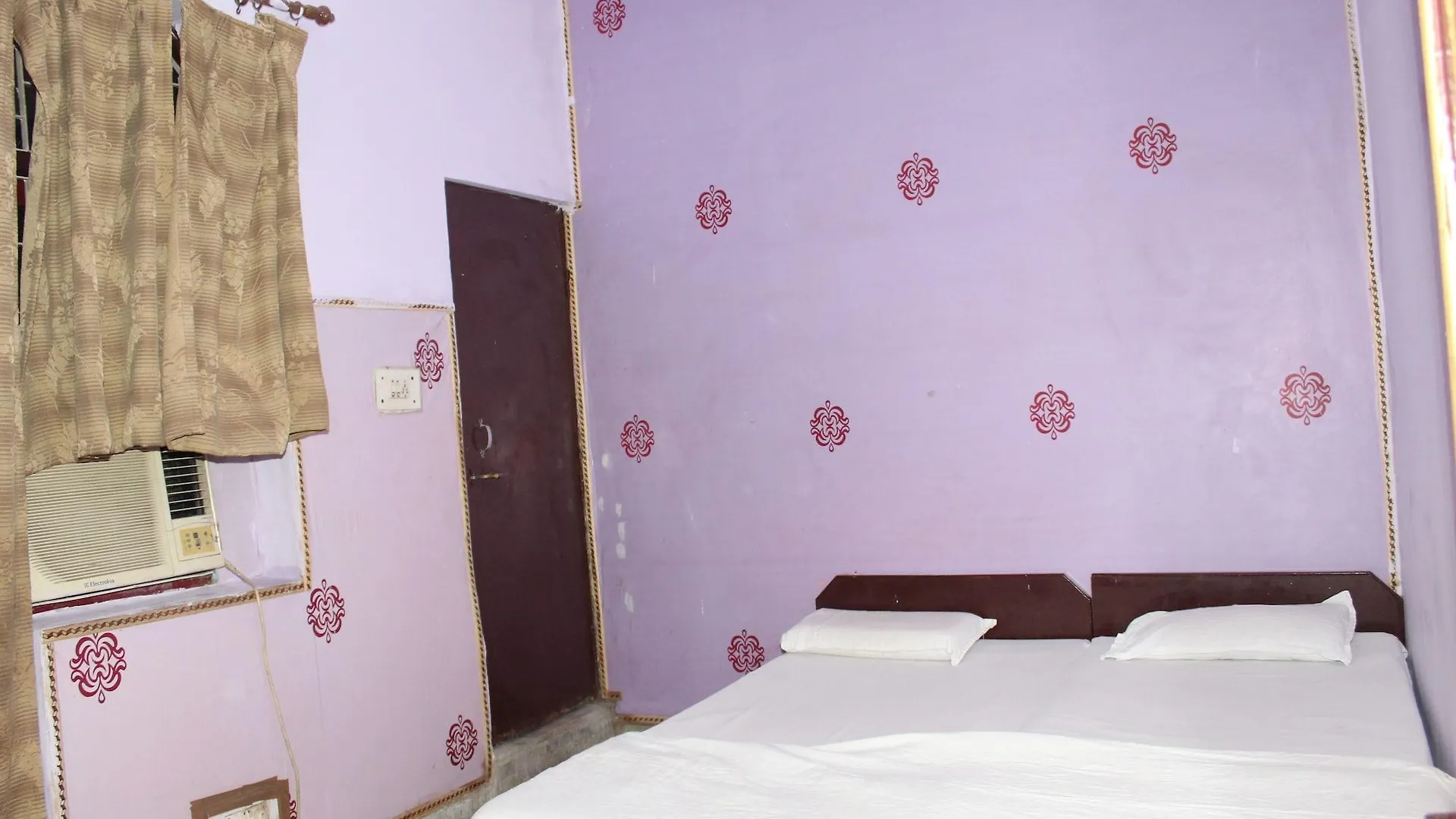 Hotel Raj Bed & Breakfast Agra