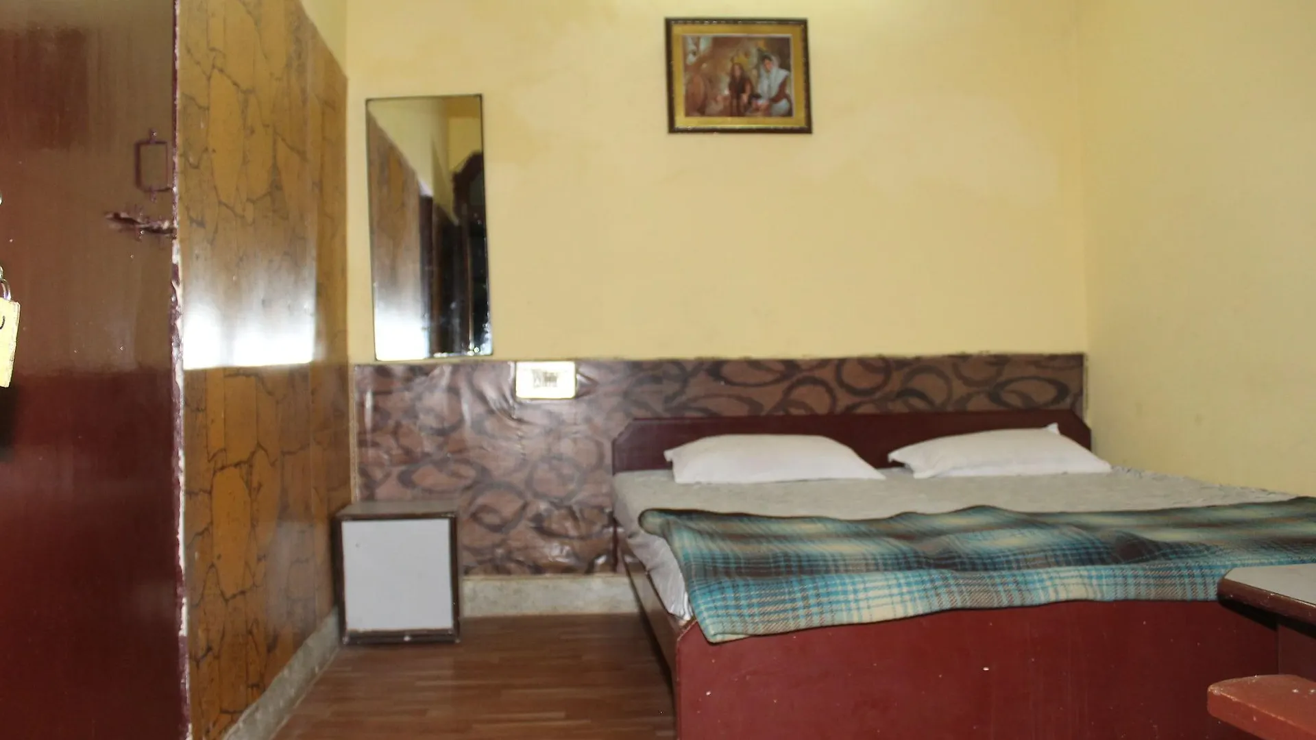 Hotel Raj Bed & Breakfast Agra