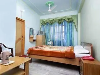 Hotel Raj Bed & Breakfast Agra