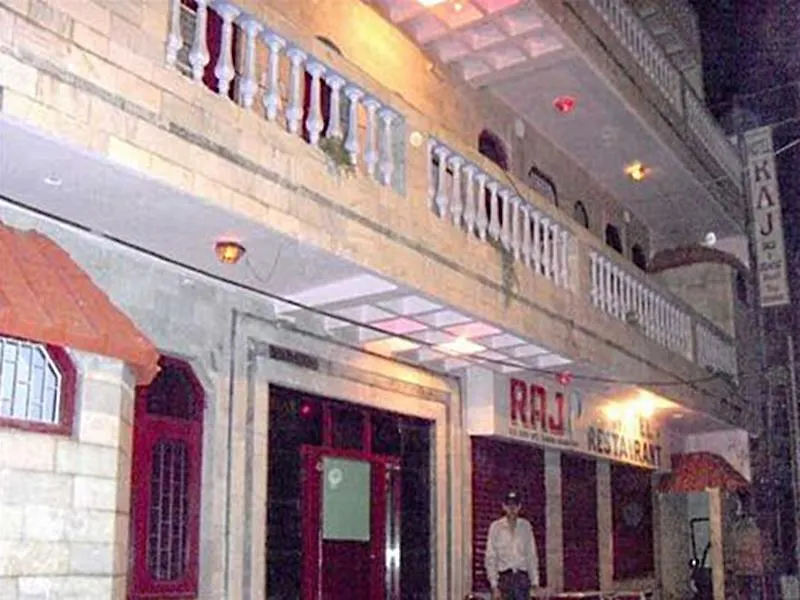 Hotel Raj Bed & Breakfast Agra