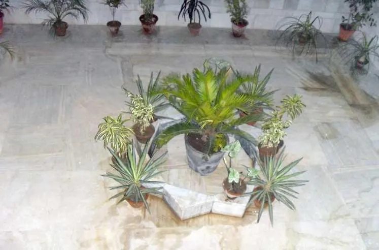 Hotel Raj Bed & Breakfast Agra