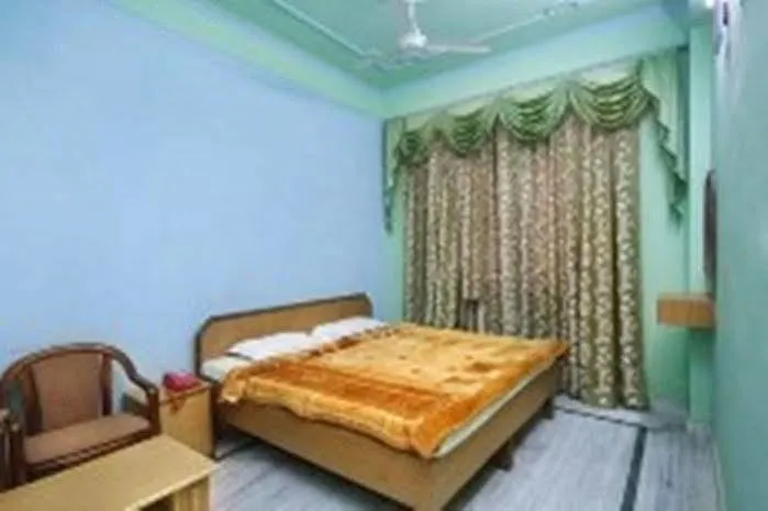 Hotel Raj Bed & Breakfast Agra   Agra (Uttar Pradesh)