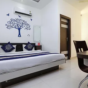 Hotel Riviera, Agra (Uttar Pradesh)